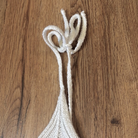 White Crochet Tank Top - Picture 4 of 5